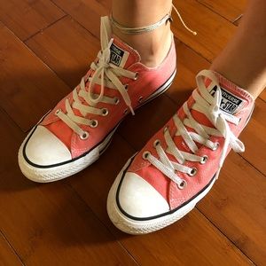 Converse Low Tops W8